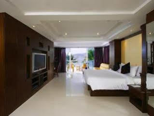 Rayaburi Beach Club Patong 外观 照片